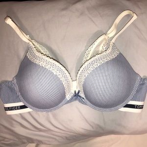 Tommy Hilfiger bra